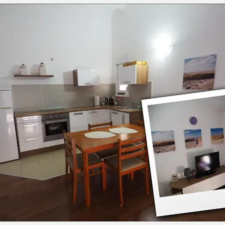 Apartment Iva Doren Vir