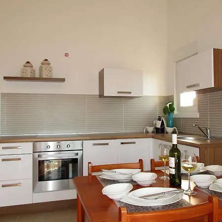 Iva Doren Apartment *